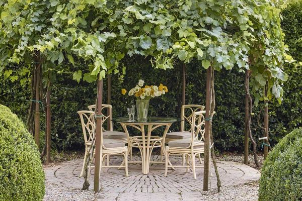 DFN-luxury-outdoor-furniture-natural-rattan-ortensia-chair-and-irene-table